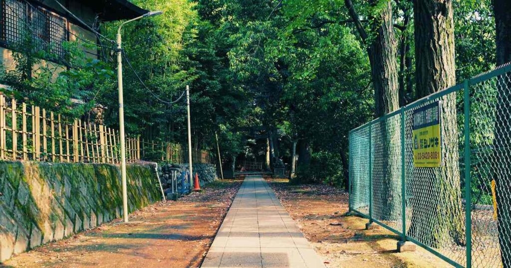 足立区 生垣 刈り込み 業者